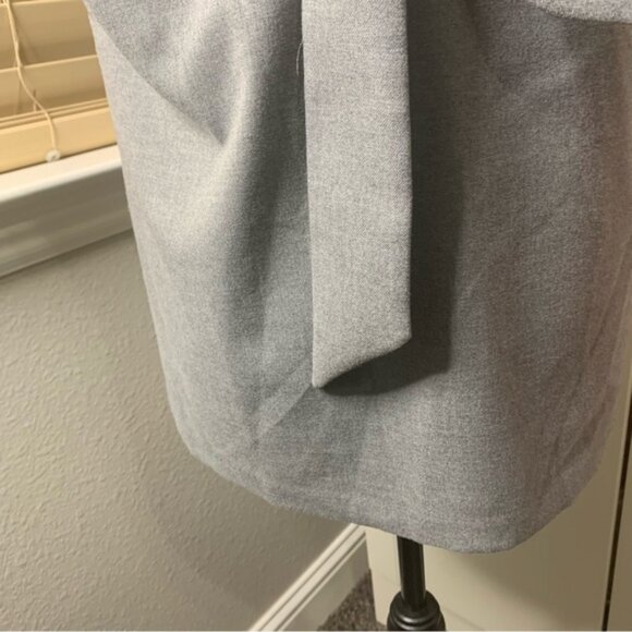 Banana Republic Back Plunge Bow Blouse - Picture 10 of 13